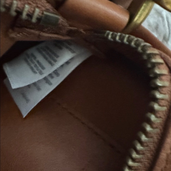 Madewell Sydney Zip Top crossbody- EUC! - Picture 5 of 7